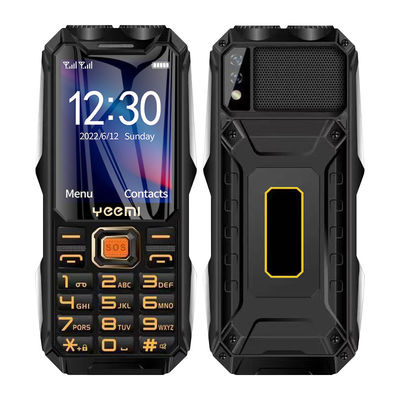 سعر جيد ييمي Q8 2G الهاتف المحمول 2.4 بوصة بطاقات سيم مزدوجة 3000mAh MP3 FM مصباح فلاش مكبر الصوت الانترنت